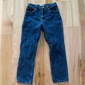 Everlane The ‘90s Cheeky Jean